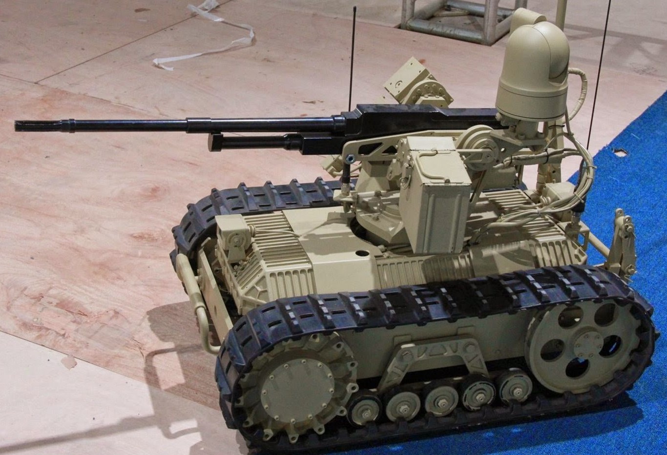 이미지: 공격용 UGV