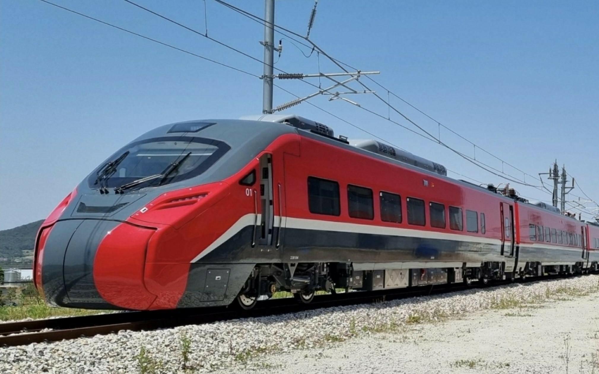 이미지: 간선형 전기동차 EMU-150